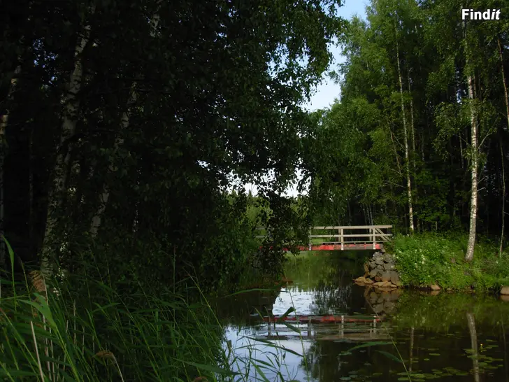 Säljes Tomt till salu i Maxmo