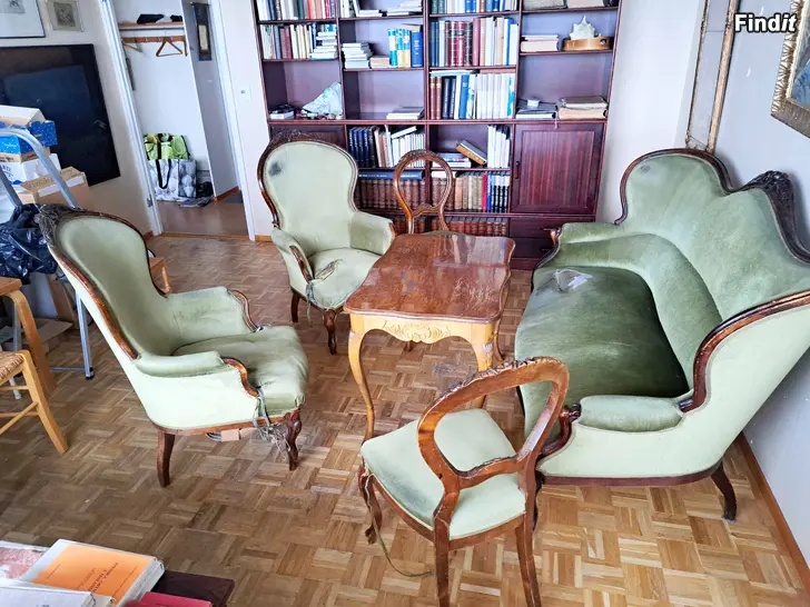 Säljes Gammalt rokoko-möblemang