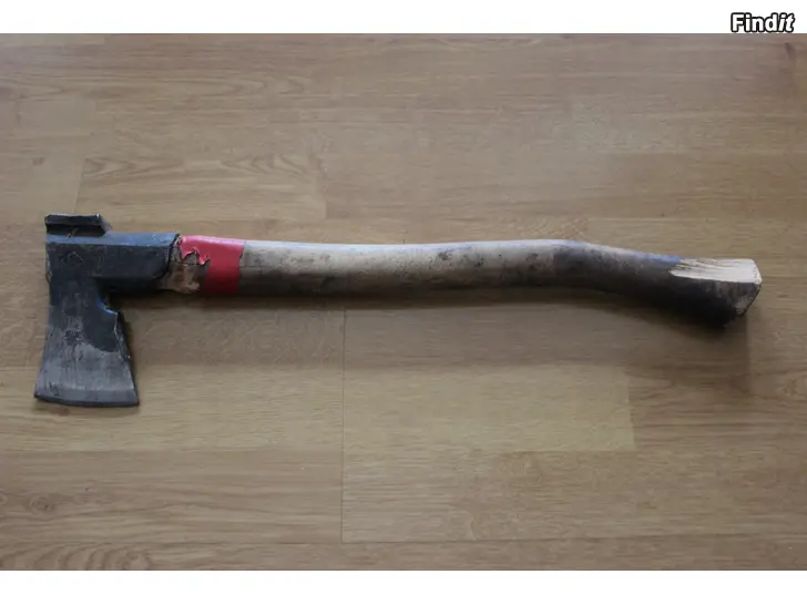 Myydään Vintage yxa