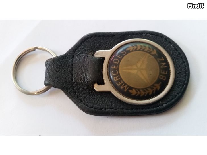 Myydään Vintage Mercedes Benz avaimenperä nahka 20e