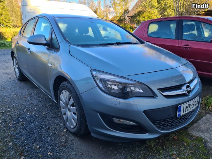 Myydään Opel Astra 1.4i tuomat 4d sedan 2014