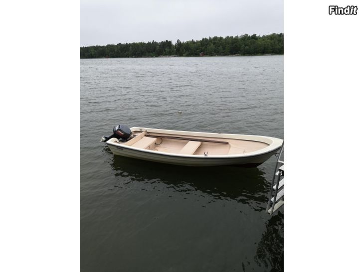 Myydään Artekno 470