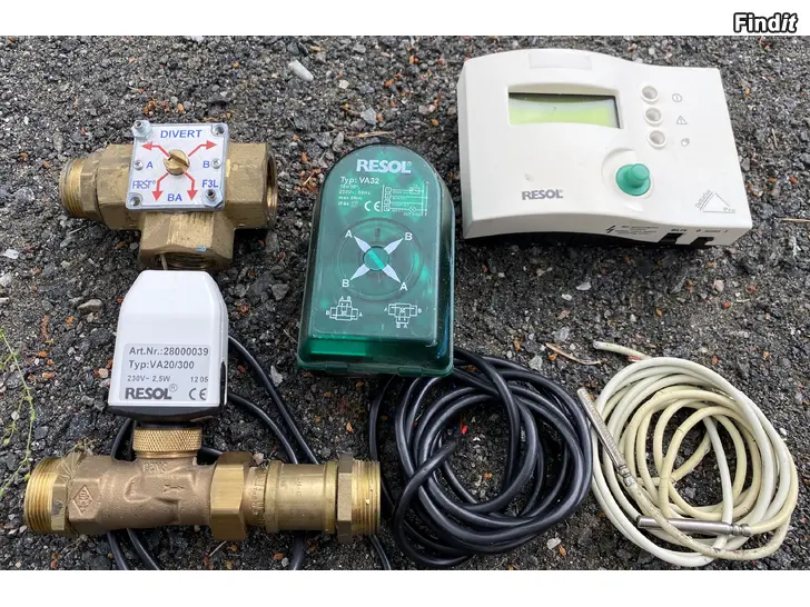 Säljes ReSol DeltaSol Pro controller/regulator för solenergi, solfångare