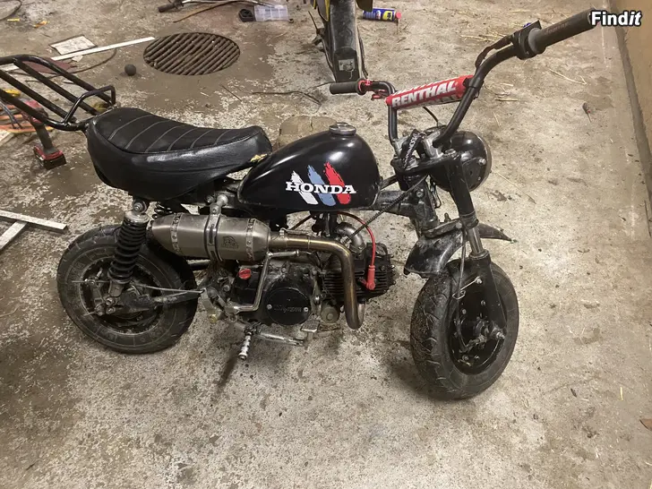 Myydään Skyteam Monkey