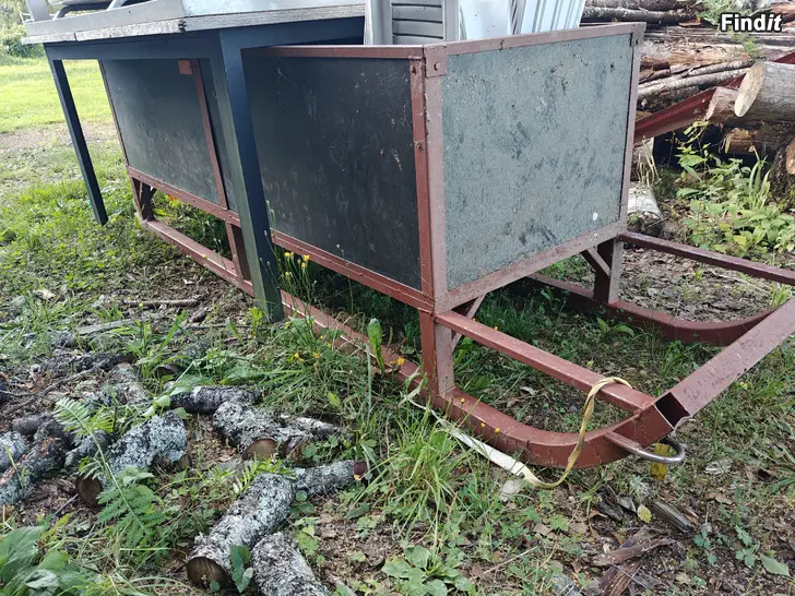 Säljes Robust skotersläde