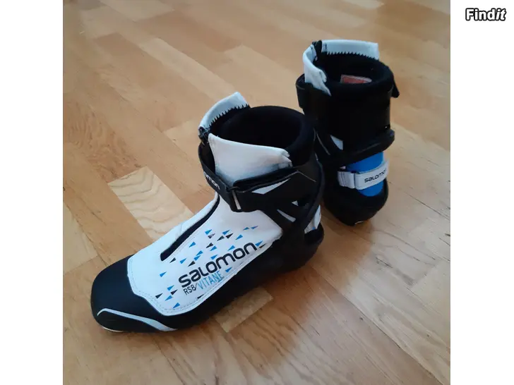Säljes Salomon RS8 Vitane skidskor stl 38