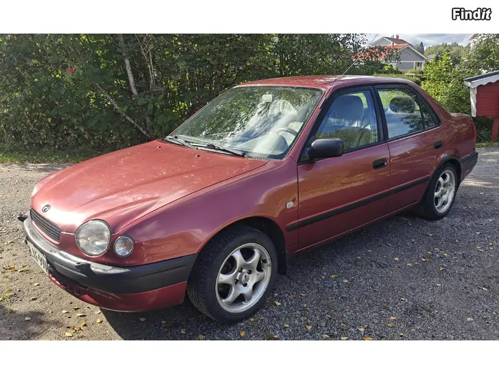Säljes Toyota Corolla 1.3l 190tkm körd