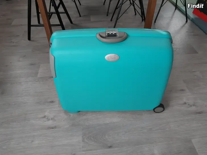 Säljes Resväska American Tourister