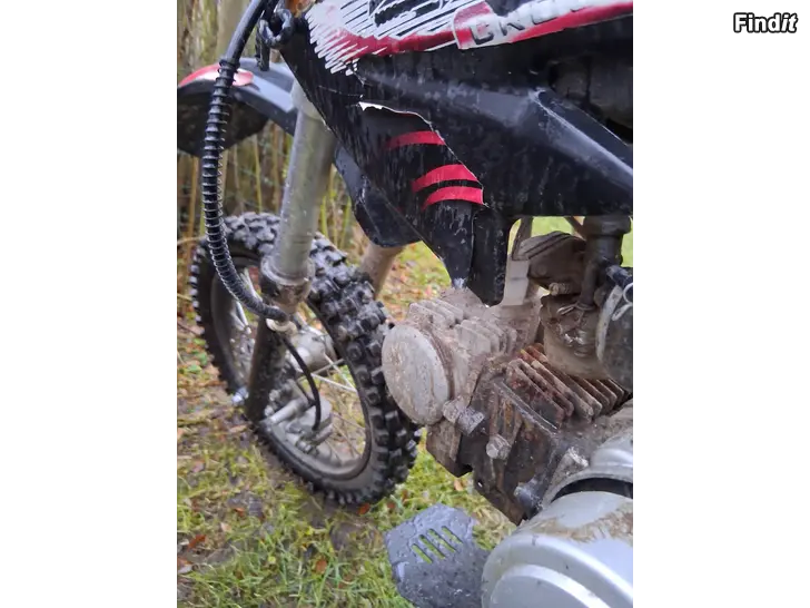 Myydään Crossi  mopo /mp pyörä  125cc