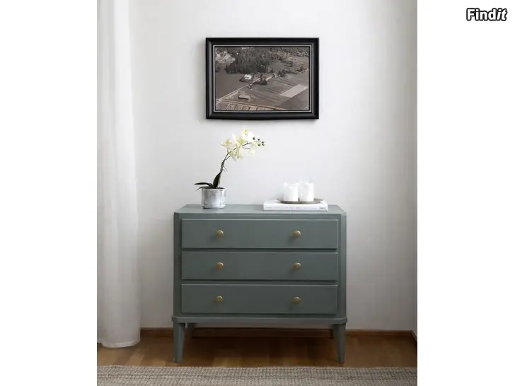 Myydään Kunnostettu lipasto kuljetusmahdollisuus