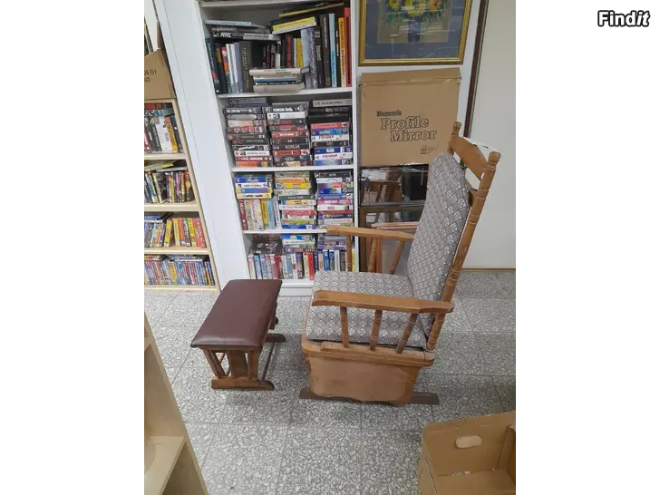 Myydään Uusi keinutuoli rahilla