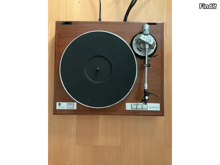Säljes Dual skivspelare