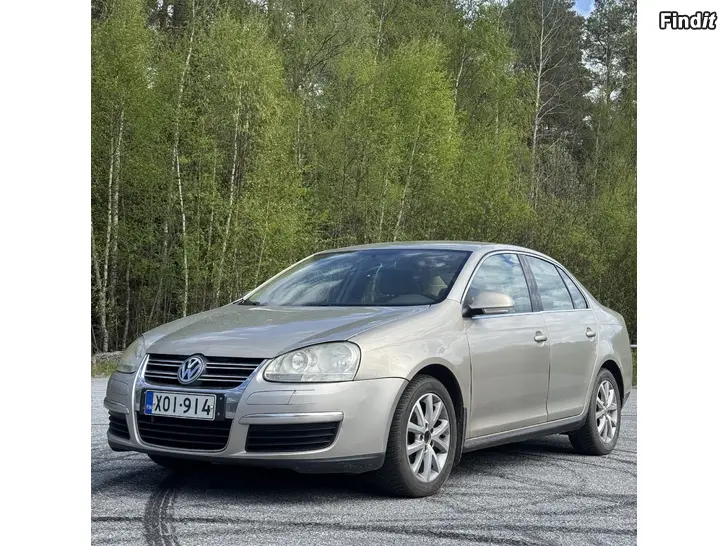 Myydään VW Jetta ny besiktad