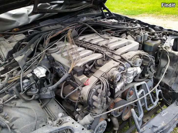 Säljes Motor V12 600S