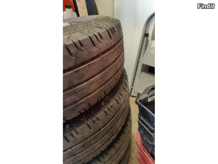 Säljes Däck med fälgar, 4st 205/75 R16