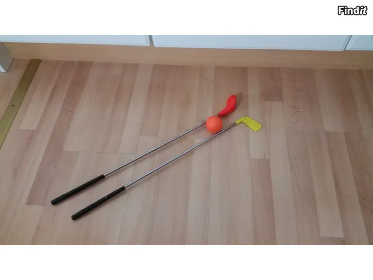 Myydään Leikkimaila golfmaila 55cm 2kpl ja pallo  -3e