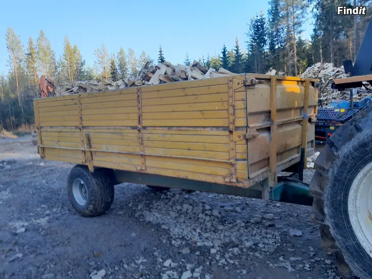 Säljes 8kubik torr björkved