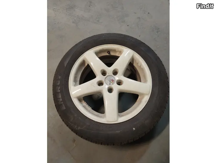 Säljes 16 5x108 Volvo fälgar