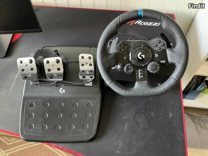 Myydään Logitech G923 ratti ja polkimet