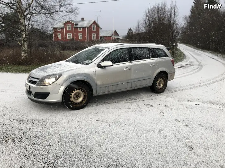 Myydään Opel Astra H 1.6-16v -06 kats 2/26