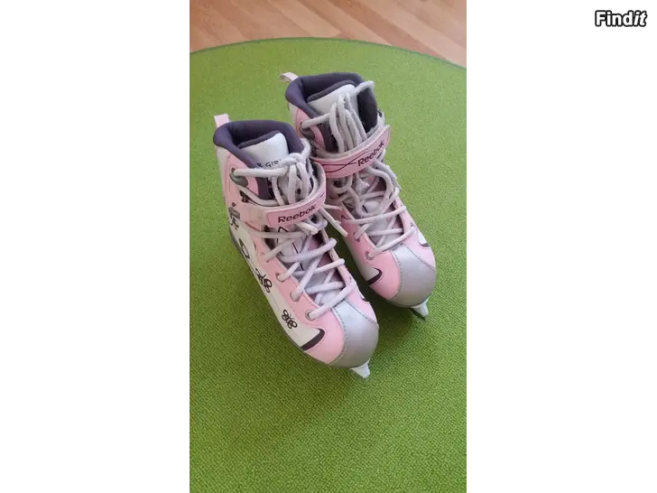 Säljes Reebok ACRO tyttöjen luistimet rosa valkoinen perhoskuvio koko 32  -hinta 15e
