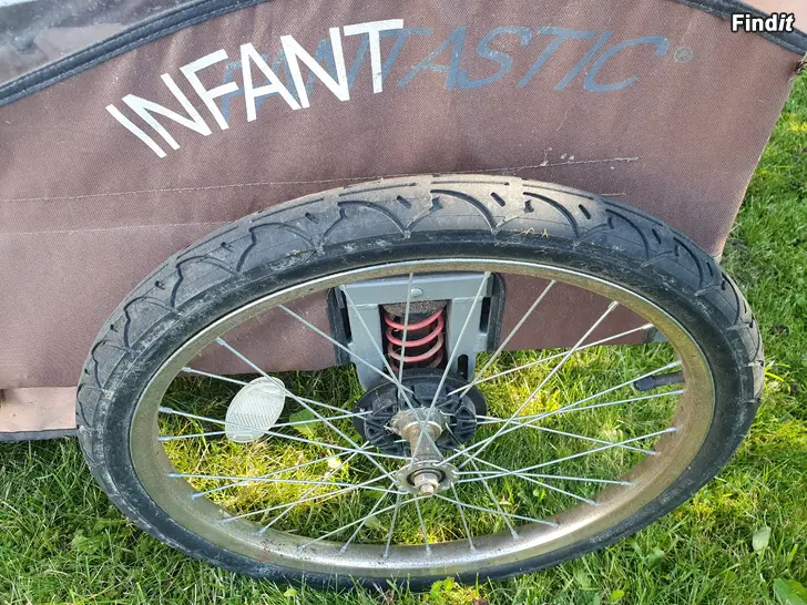 Säljes Cykelvagn  - pyörävaunu