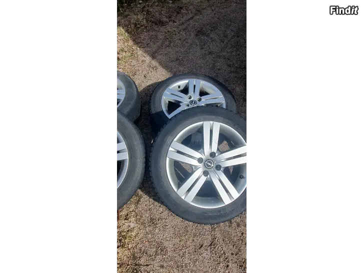 Myydään 16 alu vanteet