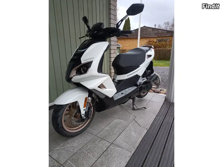 Myydään Vähän ajettu 8500km Peugeot