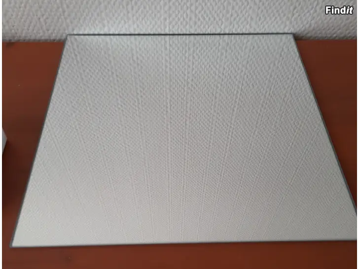 Myydään Palapeili