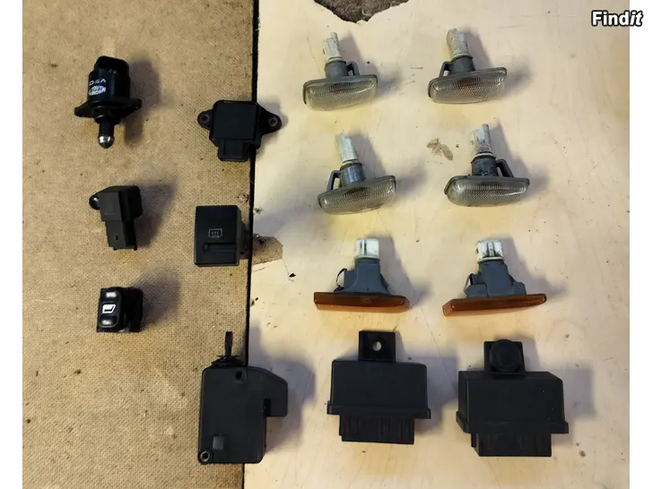 Myydään Polttoainerele ahtopaineanturi sivuvilkkut