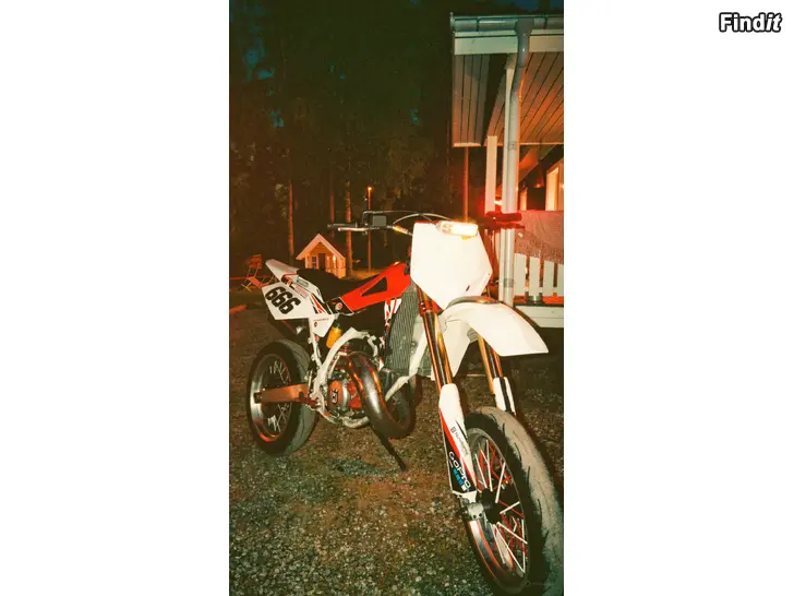 Säljes Husqvarna 125 sm 2t