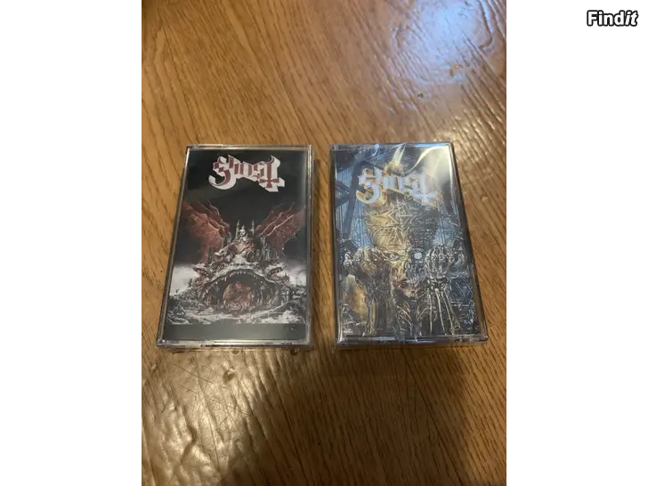 Myydään Ghost kasetit