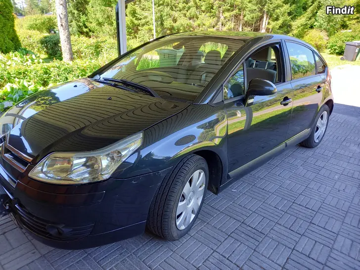 Ostetaan Ostetaan asuntovaunu h.alle 5000e.vaihossa auto