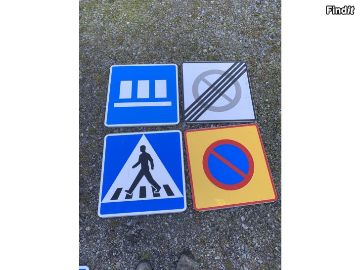 Säljes Trafikmärken