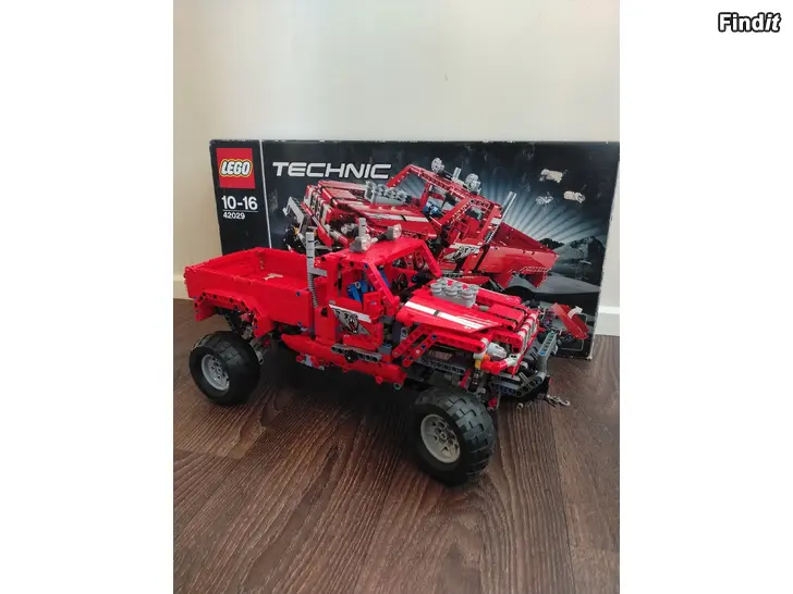 Myydään Lego Technic bil