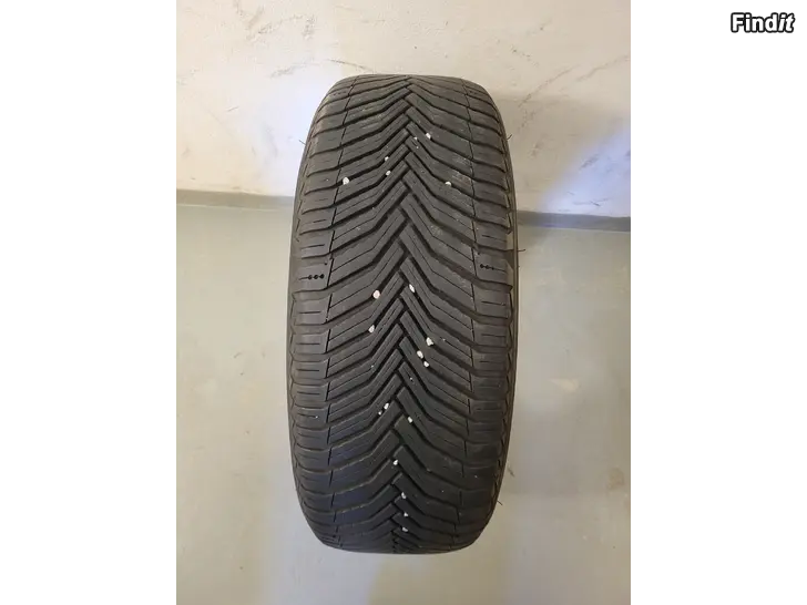 Säljes 235/55R18 Michelin CrossClimate 2 104V