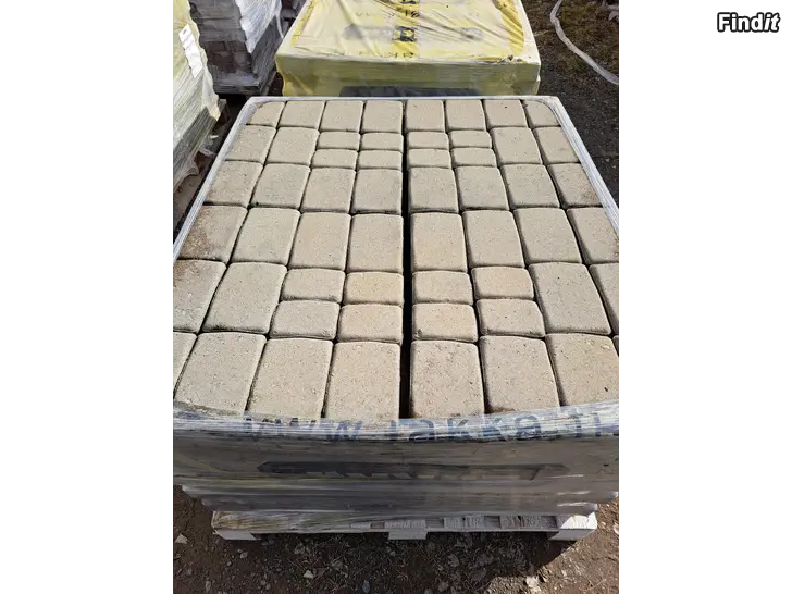 Myydään Harmaata mukulakiveä II-laatu
