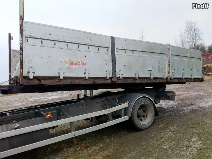 Säljes Gammal bytesflak ca 6,2m