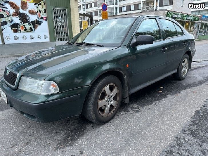 Säljes Nybesiktad Skoda Octavia 1,9Tdi -00