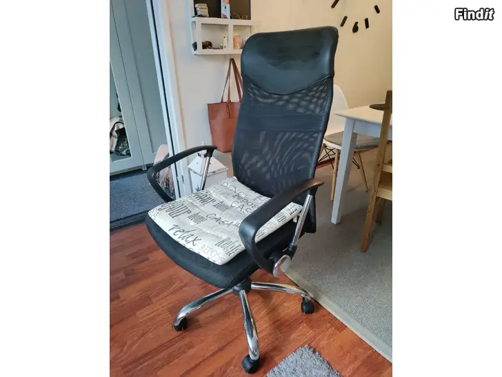 Myydään Työtuoli