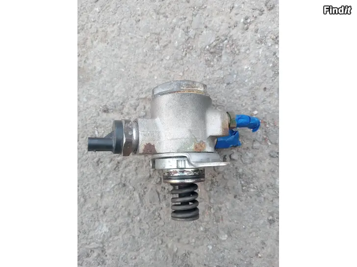 Myydään VAG 1,2 TSi 2010 korkeapainepumppu 3918H0060