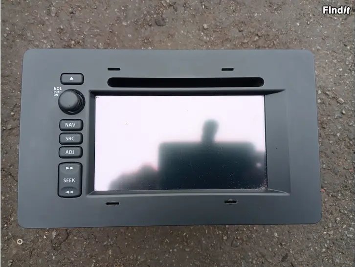 Myydään Saab 9-5 2008 radio/CD/navi 12778057 Denso 468100-5890