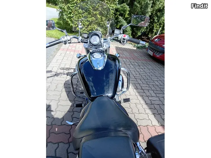 Myydään Suzuki m 800