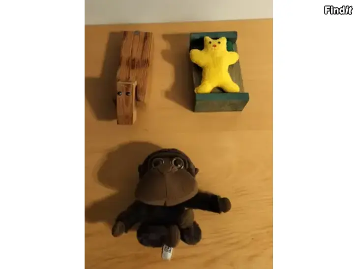 Säljes Kissa pikku kuu puu koira apina