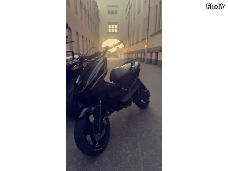 Myydään Yamaha aerox
