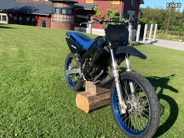 Myydään Derbi drd