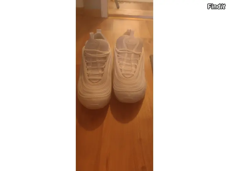 Myydään Nike Air Max 97 valkoiset naisten kengät