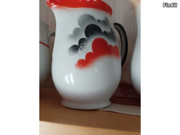 Myydään Arabia mjölktillbringare säljes, 50 euro styck