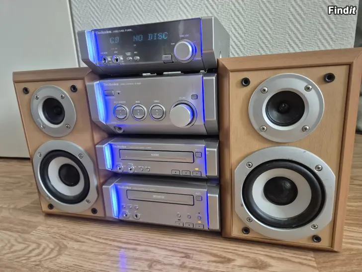Säljes TECHNICS musiksystem/högtalare