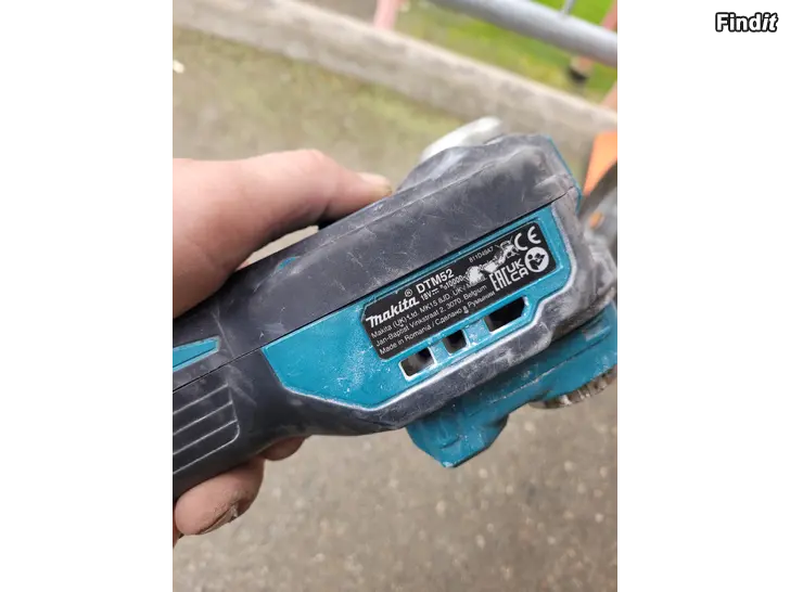 Myydään Makita DTM52 18V feini